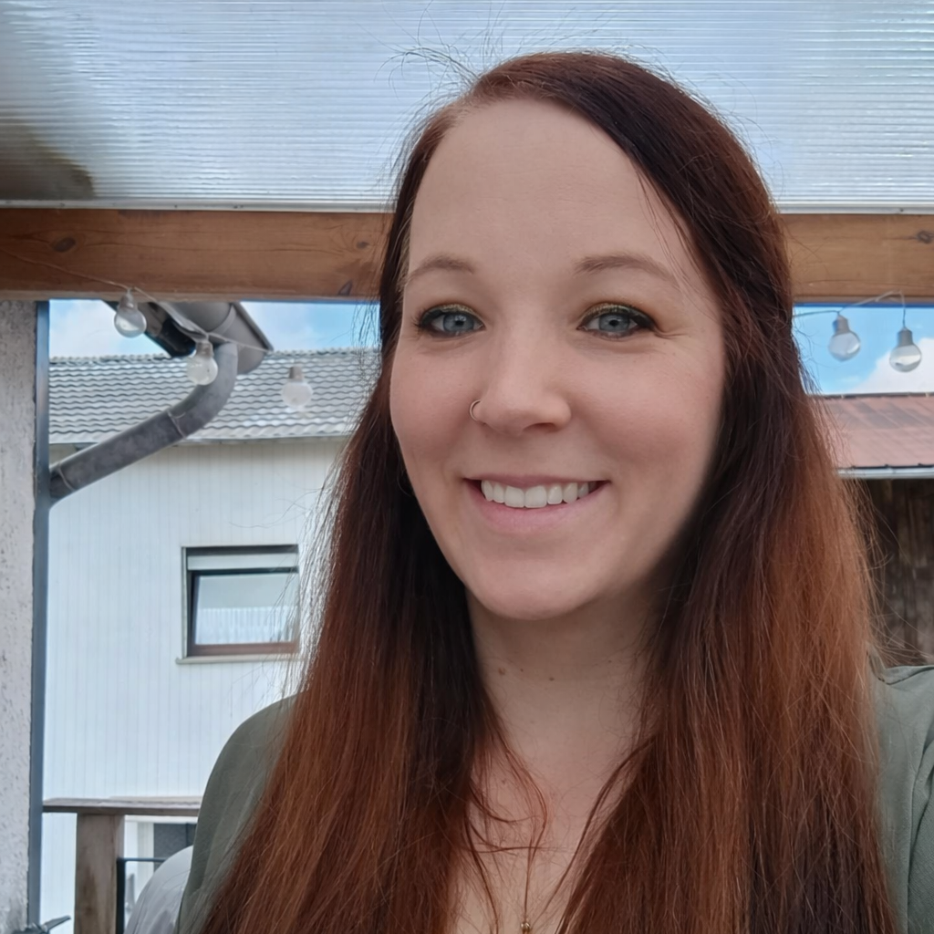 Portrait von Sabrina Dennhof, Familienbegleiterin